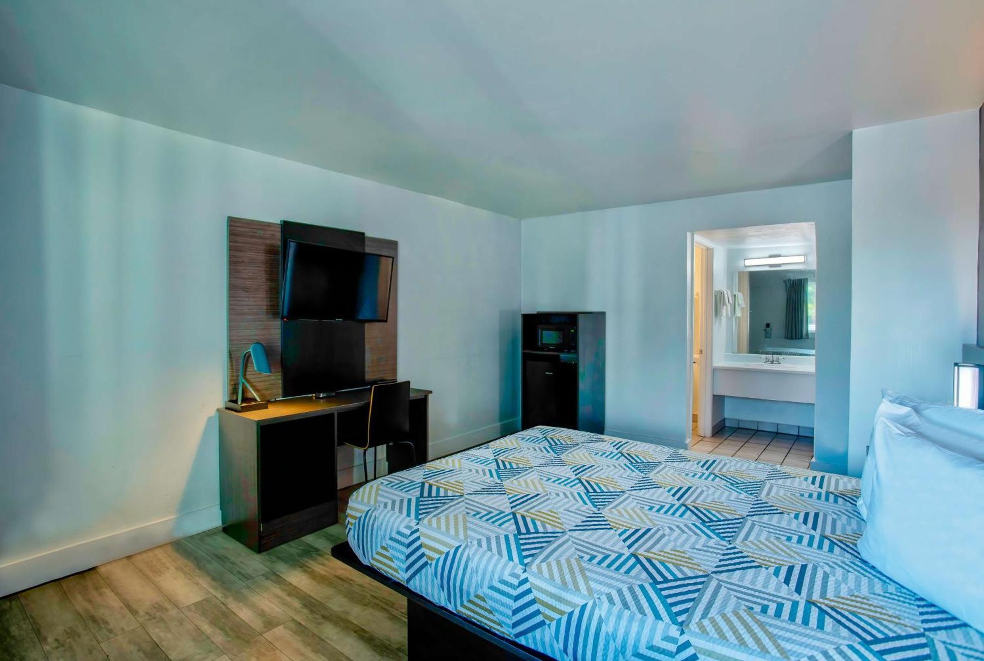 ซูเปอร์ 8 บาย วินด์แฮม ทูซอน/อีสต์/ดีเอ็มเอเอฟ แอเรีย Hotel ภายนอก รูปภาพ